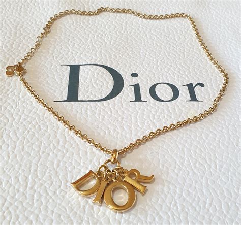 collar cristian dior